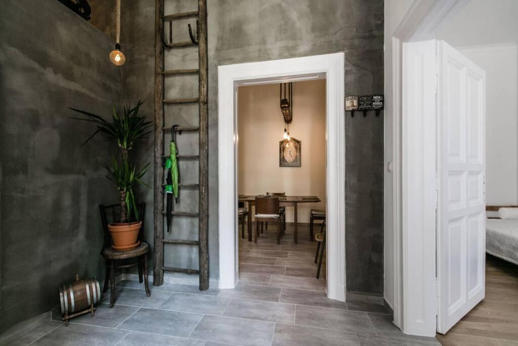 Your Gorgeous And Spacious Dream Home Free Parking Budapest Exterior foto