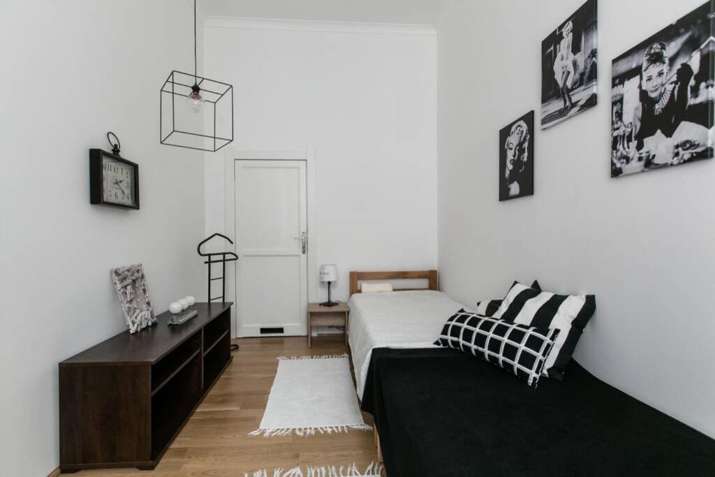 Your Gorgeous And Spacious Dream Home Free Parking Budapest Exterior foto